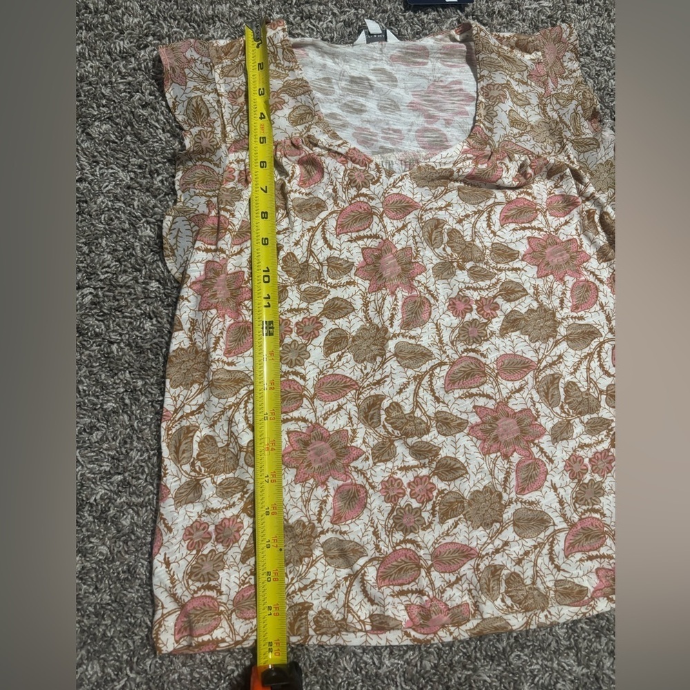 TOP of Lucky Brand Pink and Brown Floral very soft with a casual touch - Picture 7 of 8